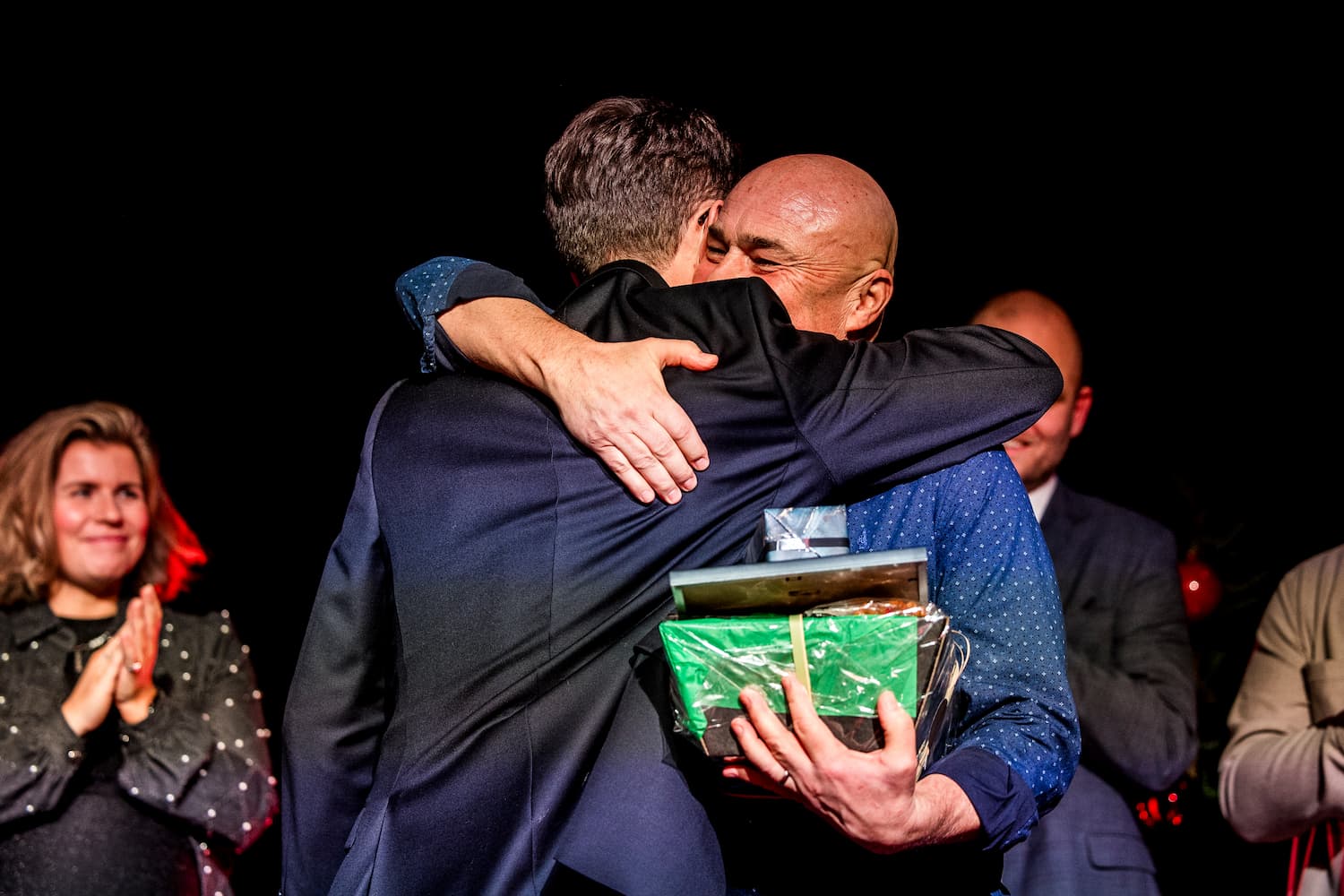 Carstens 30-årsjubilæum fejres i stor stil på scenen ved Kick off og julefejring, ligesom alle jubilarer det kommende år