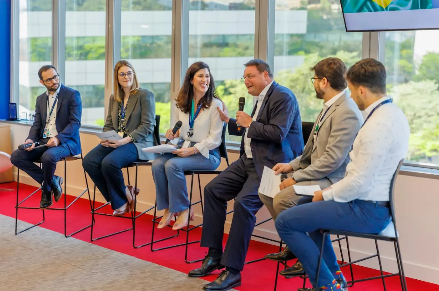 Stefan Paul (CEO) in Brazil to meet with employees and customers.
