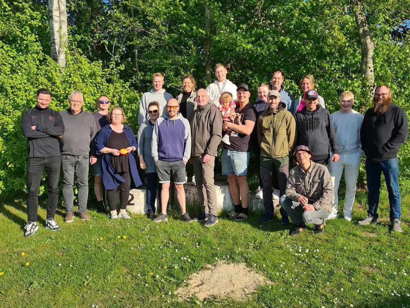 Til vores forårsarrangement i 2025 var vi ude og skyde lerduer.