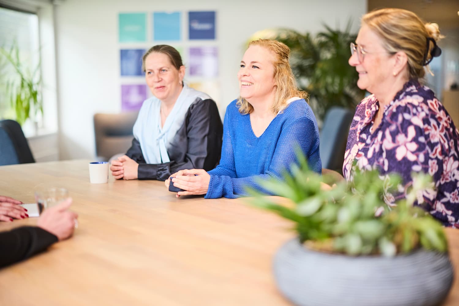 We meet both new and already known colleagues to get to know each other and learn from each other