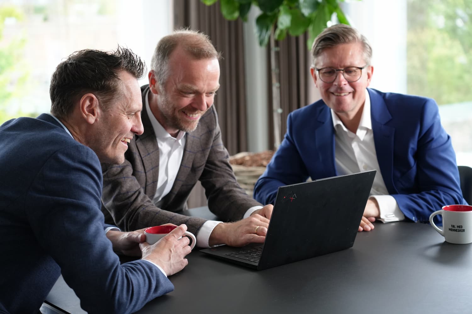Et stærkt partnerskab er fundamentet for Tal & Tanker. En fælles vision om Tal med mennesker, der skaber overskud.